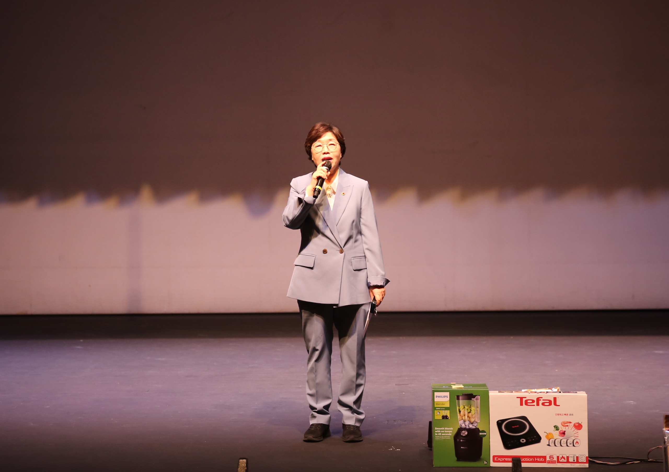 장안 은빛 어르신 노래자랑3번 사진